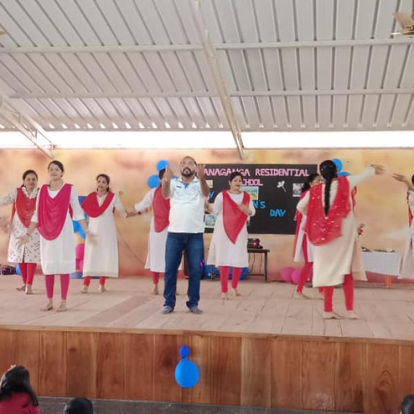 Childrensday 2023 11 21 At 9.00.32 Am